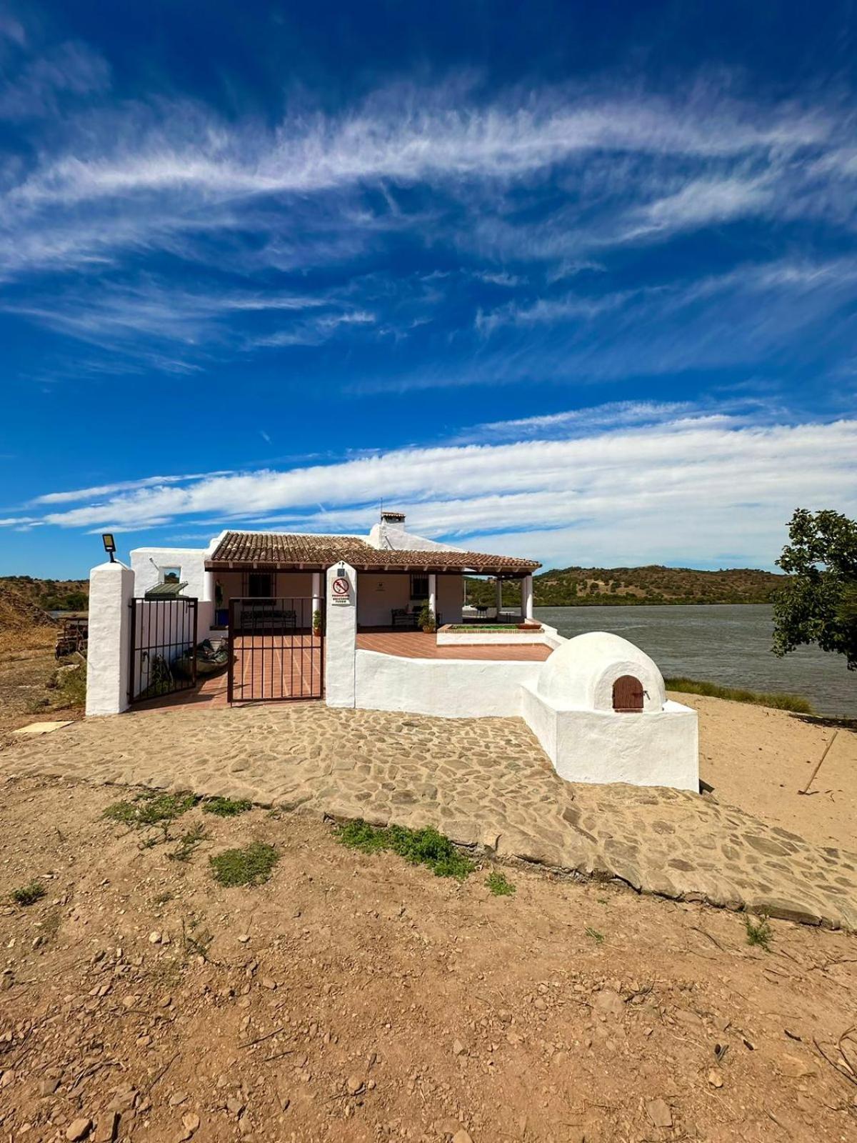 Magnifica Casa A Orillas Del Guadiana Huelva Luaran gambar