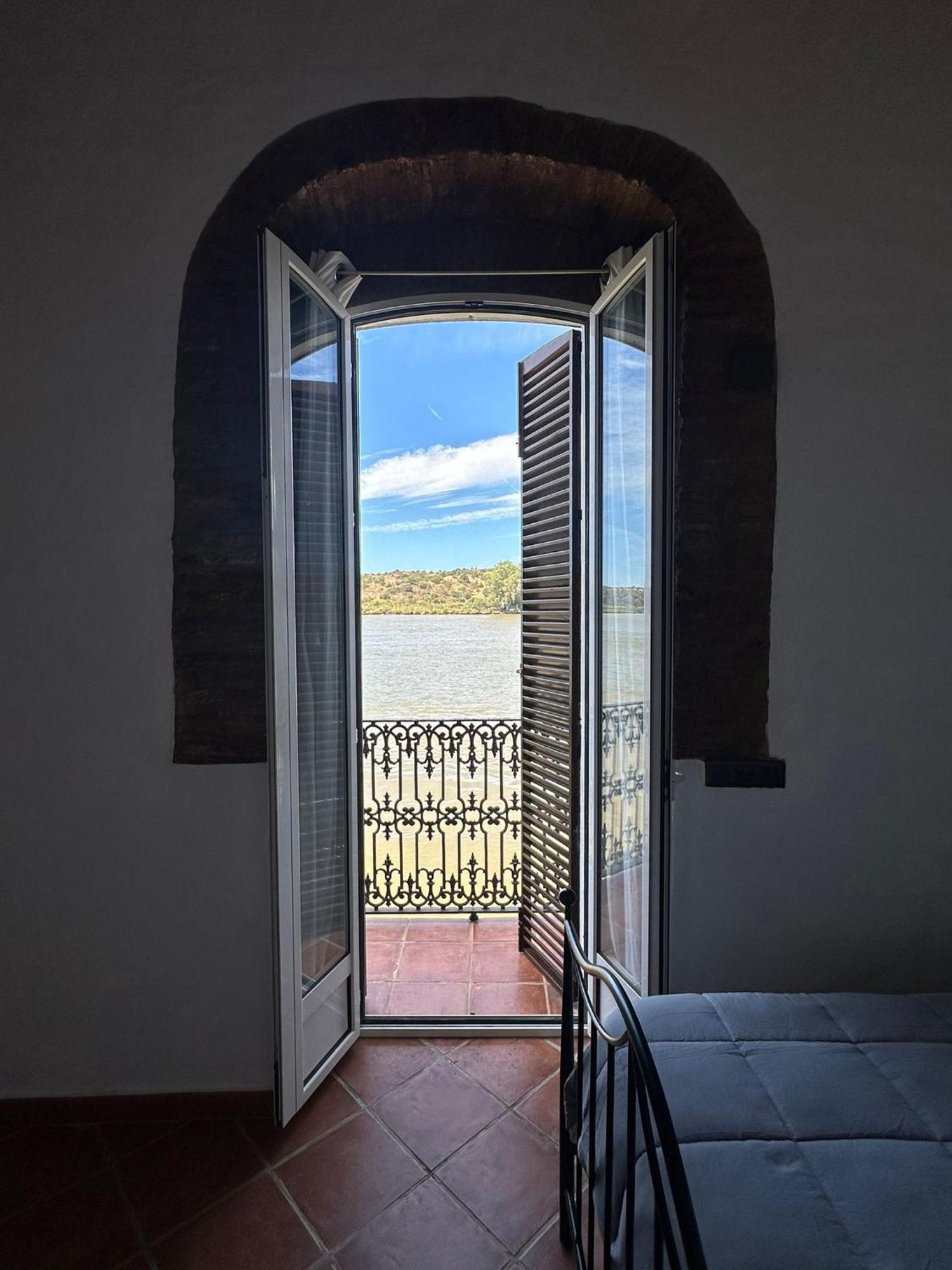 Magnifica Casa A Orillas Del Guadiana Huelva Luaran gambar